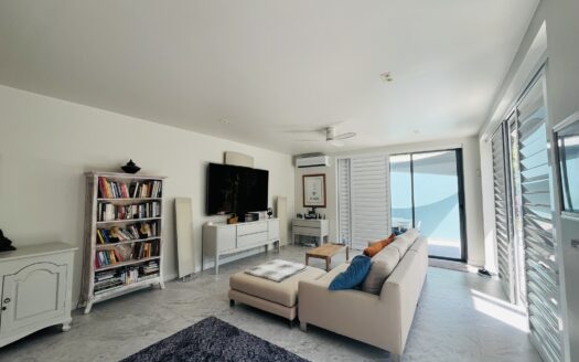 Modern Pool Villa 3 bedrooms for Rent in Yanui Beach