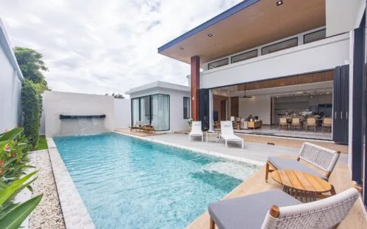 Modern Pool Villa 3 bedrooms in Rawai Beach