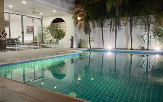 Beautiful Pool Villa 4 bedrooms for Rent in Kathu