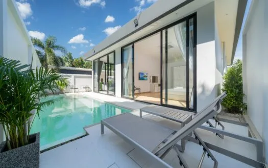 Modern Design 2 Bedrooms Pool Villa in Rawai