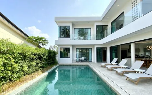 Luxury Pool Villa 4 bedrooms in Rawai – Saiyuan for Rent