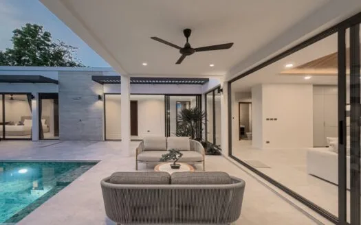 Modern Design 3-4 Bedrooms Pool Villa in Rawai