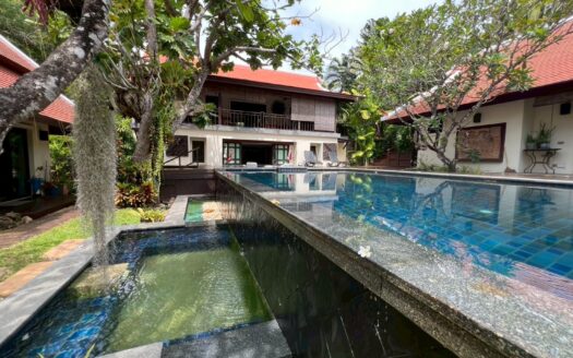 Tropical Balinese 4 Bedrooms Traditional Pool Villa – Naiharn
