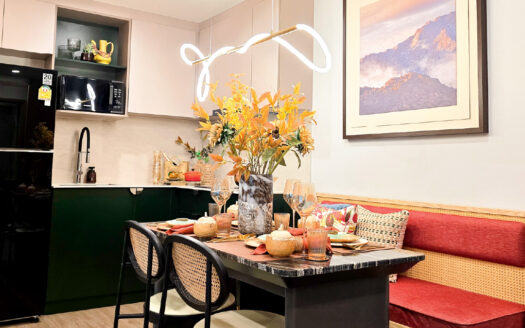 Modern Luxury 2 bedrooms Condominium in Choeng Talay