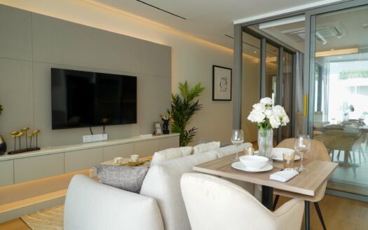 Luxury Waterfront Condo 1 bedroom in Boat Avenue