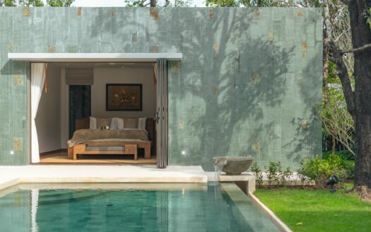 Modern Tropical 3 bedrooms Luxury Pool Villa near UWC