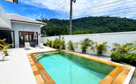 Private Pool Villa 3 Bedrooms in Chalong – Way to Big Buddha